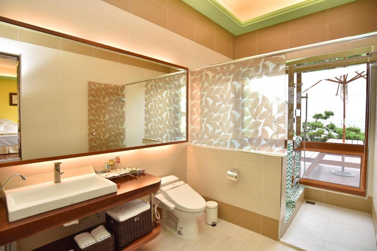 Apartamento Rainbow Hill House彩虹山舍 Shigang Exterior foto